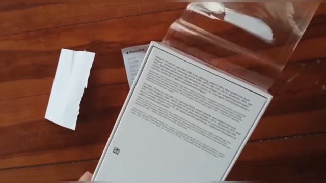 UNBOXING IPHONE XR Di TAHUN 2021||WHITE 64 GB||REKOMENDASI BANGET✨ смотреть онлайн