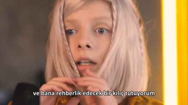 AURORA - Warrior (Türkçe Altyazılı Röportaj Ve Canlı Performans)