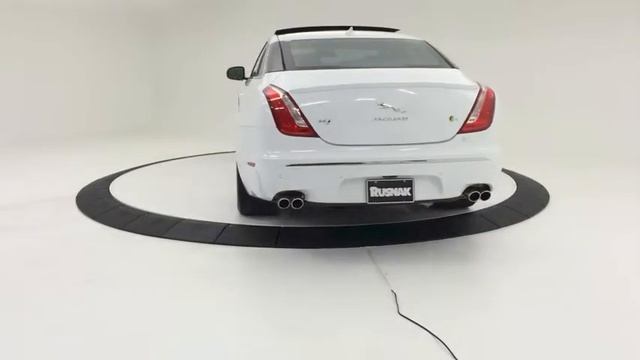 2014 Jaguar XJR смотреть онлайн