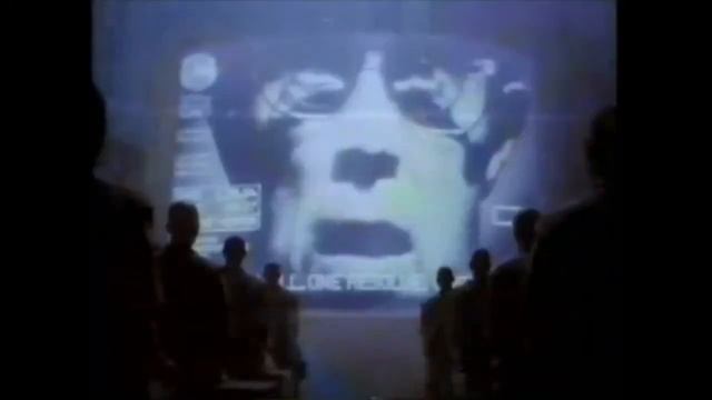 iStore apresenta: Apple ADs - Apple Classic 1984 "Superball" AD смотреть онлайн