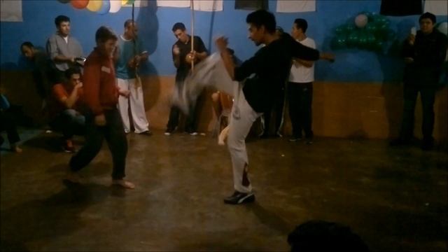 Dom Quixote cai na roda de aniversário....wmv смотреть онлайн