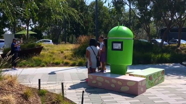 Tech Pilgrimage to Apple, Google, and Facebook смотреть онлайн