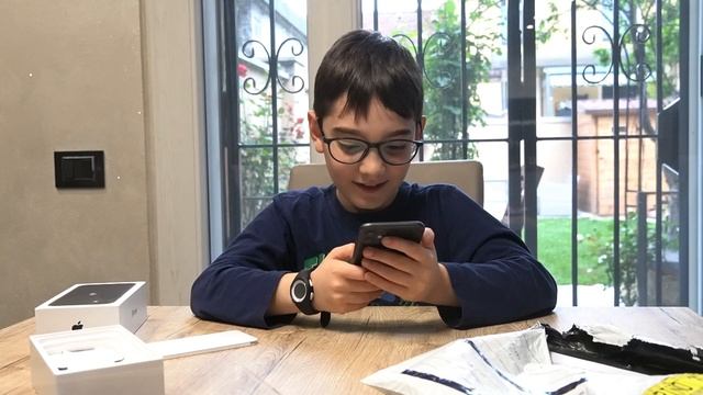 Unboxing iPhone 11 - BELLISSIMOOOO смотреть онлайн