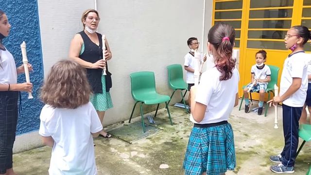 PRIMEIRA AULA DE FLAUTA DO F1 смотреть онлайн