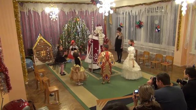 Новогодний праздник 2013 - часть 2