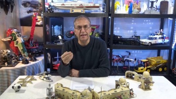 EMO robot from Living AI | Dec 25th update on pre-orders!