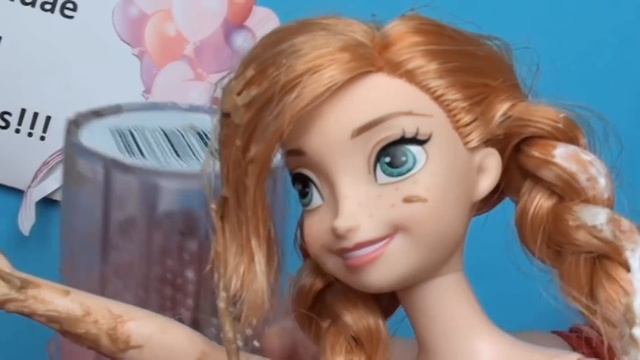 Anna and Elsa Toddlers Shopkins Sundae Competition ! Ep. 80 - Toys In Action смотреть онлайн