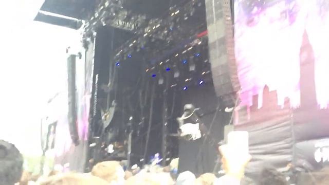 Ed Sheeran - Give Me Love (Live @ Radio 1's Hackney Weekend) смотреть онлайн