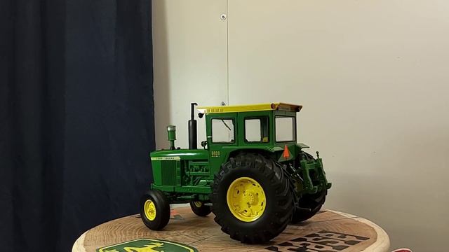 Ertl 1/16 John Deere 5020 - Two-Cylinder Club edition! смотреть онлайн