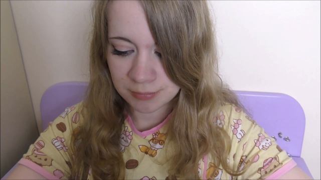 Trying baby food! смотреть онлайн