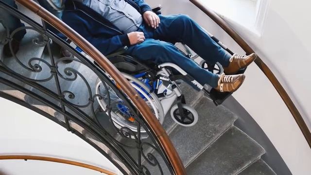 SANO Liftkar PT Uni powered stairclimber for wheelchairs on spiral staircase смотреть онлайн