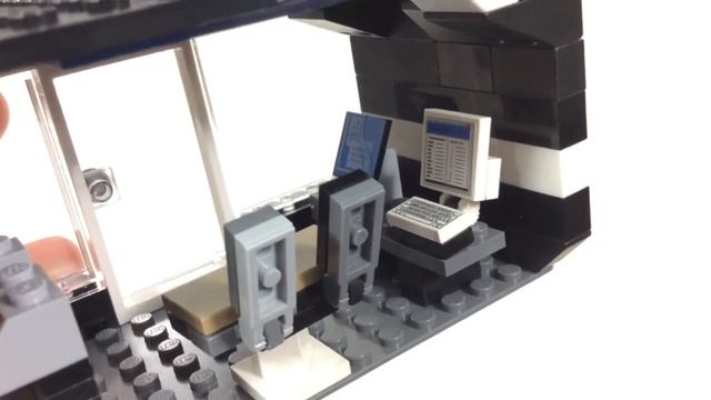 Apple Store MOC! смотреть онлайн