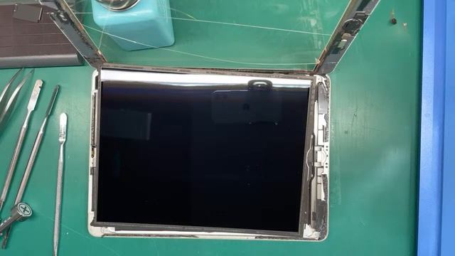 大阪北浜 iPad 5 A1823 ガラス割れデジタイザー交換修理 смотреть онлайн