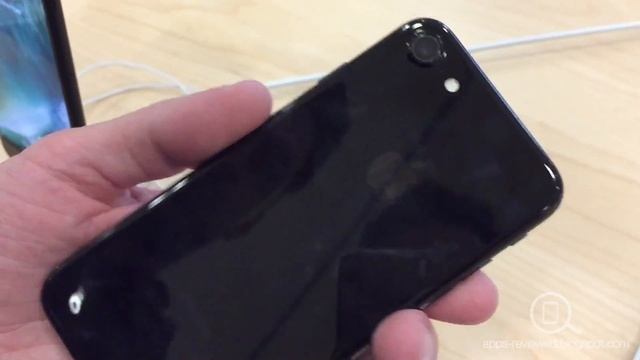 iPhone 7 Jet Black & Matte Black Hands On Comparison смотреть онлайн