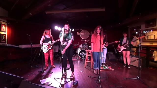 14 Sisters Of The Moon Fleetwood Mac смотреть онлайн