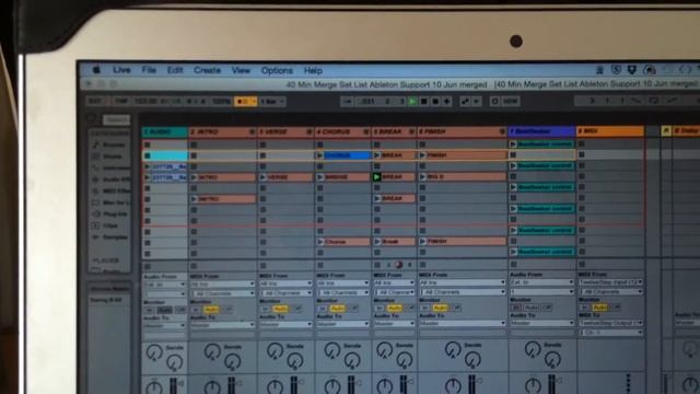 Using Ableton Live as an Instrument in a Band смотреть онлайн