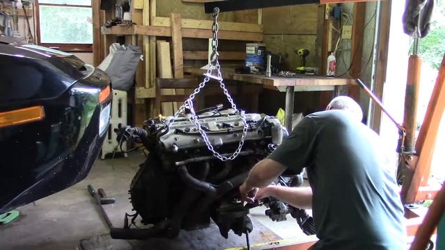 Porsche 944 + V8 Part15 Engine Removal, Removing the Crossmember смотреть онлайн