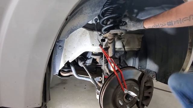 Dodge Journey Front Struts & Sway Bar Link Replacement How-To смотреть онлайн
