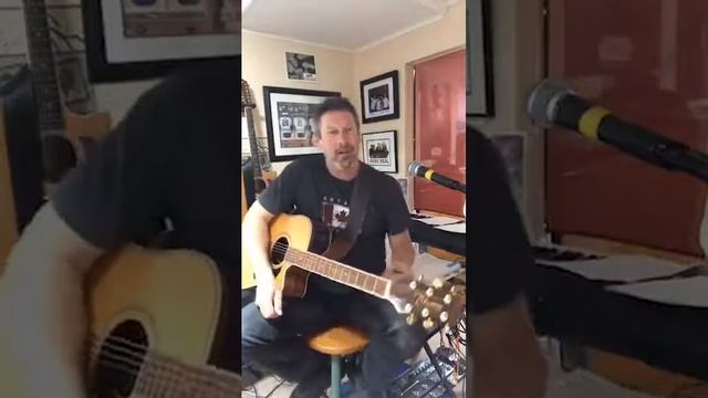 Mark Moran - Tuesday Night Live Video April 28, 2020 смотреть онлайн