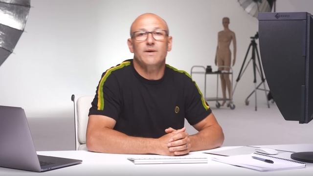 iPhone vs $30K Hasselblad: Why Lighting is the Key смотреть онлайн