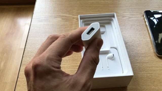 iPhone X silver unboxing CZ смотреть онлайн