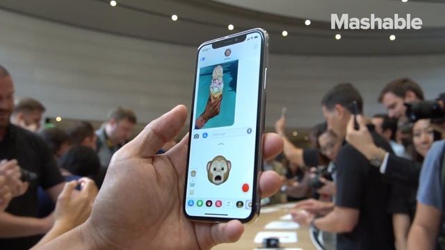 First impressions of the iPhone X смотреть онлайн