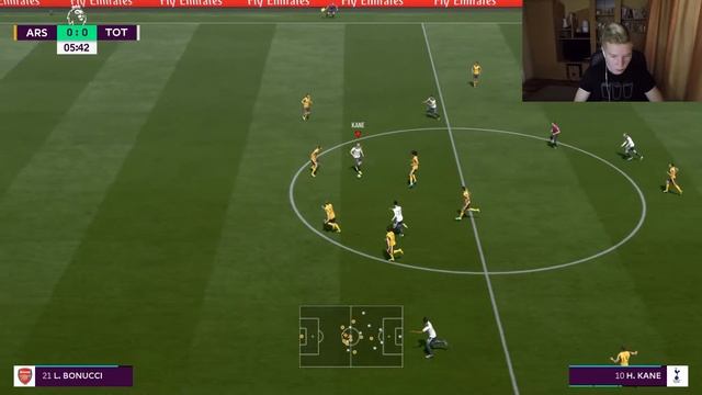 ЧТО ЗА ДИКОЕ НЕВЕЗЕНИЕ!!! / КАРЬЕРА TOTTENHAM / FIFA 17 (#9) смотреть онлайн