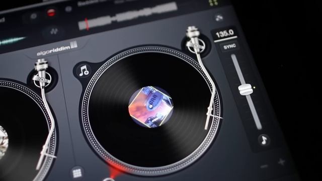 Algoriddim djay 2 - New Feature Walkthrough смотреть онлайн