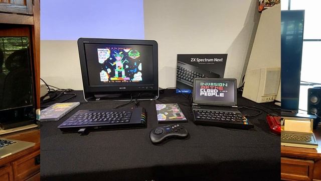 Amiwest 2022 - Commodore Amiga Show - Friends Family Good Times - 8bit 16bit 32bit - Atari Sinclair смотреть онлайн