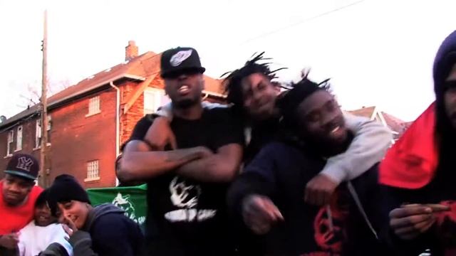GET YO ASS TOGETHER смотреть онлайн