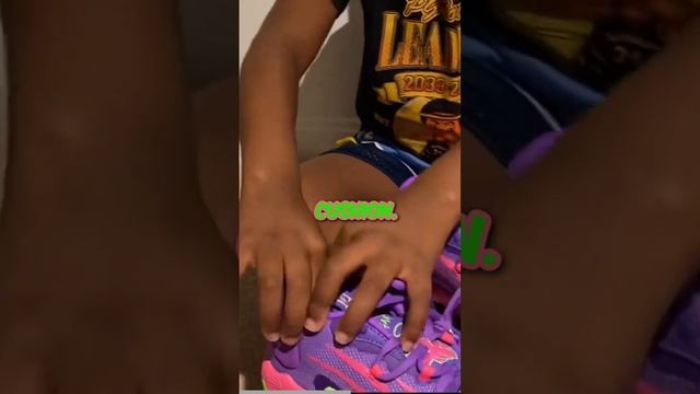 LAMELO BALL MB 03 Toxic Basketball Shoe смотреть онлайн