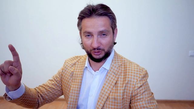 Литературный клуб Пола Маркасова - Джон Донн "Общность" смотреть онлайн
