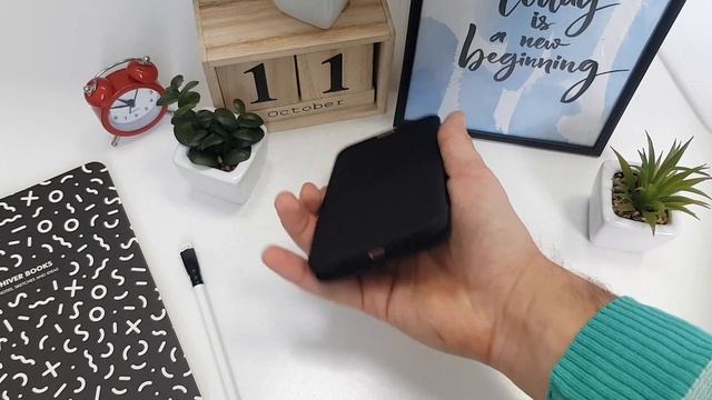 MakeFuture FlipCase iPhone 11 смотреть онлайн