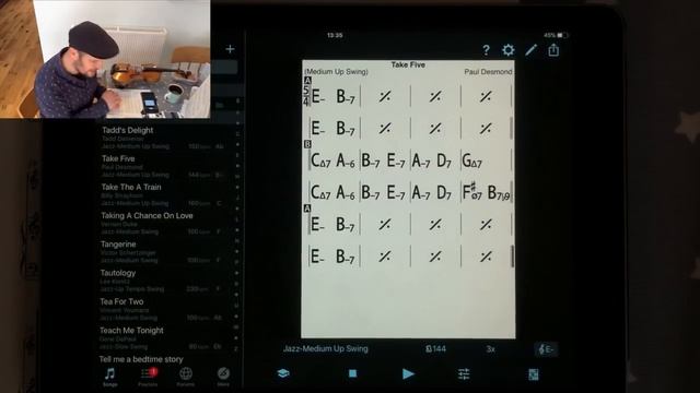 Using iOS GarageBand for Solo Instrument Practice смотреть онлайн