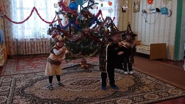 Вихід Баби Яги - Новий Рік ДНЗ смотреть онлайн