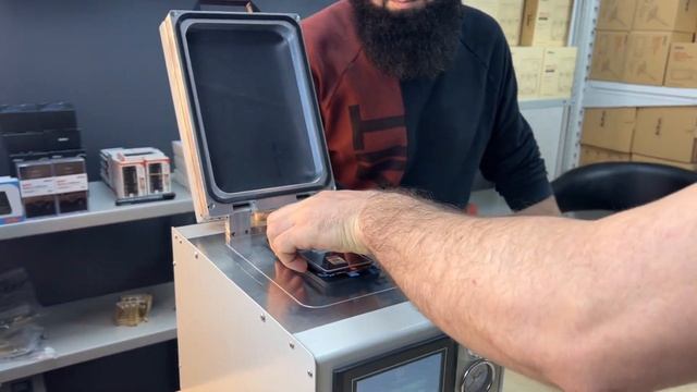 Аппарат для склейки дисплеев OcaMaster OM T7 (Обзор от 05GSM) смотреть онлайн