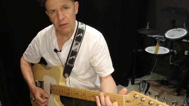 Using Piano to work out Theory for Guitar PART 3_ Chords in a Song смотреть онлайн