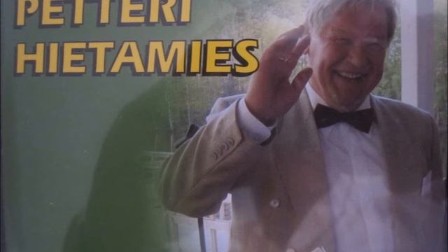 Petteri Hietamies & Delfins " YÖ KERRAN UNHOA ANNOIT" Olavi Virta смотреть онлайн