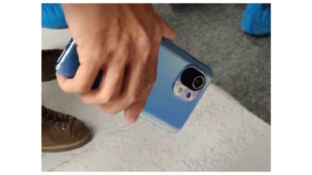 Galaxy S21+ vs iPhone 12 pro LIVE HANDS-ON VIDEO! смотреть онлайн