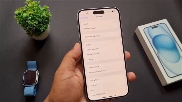 iOS 17.4.1 Re-Release | What’s new and who should install смотреть онлайн