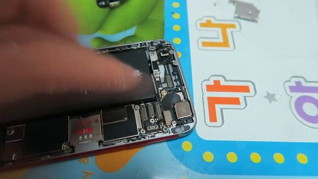 iPhone6 카메라 모듈 자가교체 смотреть онлайн