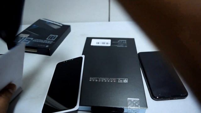 Best Screen Protector for iPhone | MOCOLL смотреть онлайн