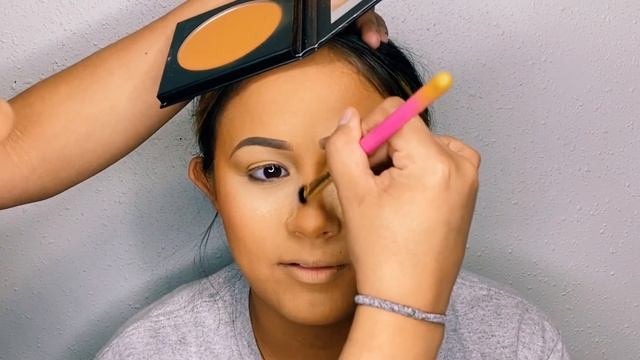 MAKEUP TRANSFORMATION/APPLYING MAKEUP ON SOMEONE смотреть онлайн