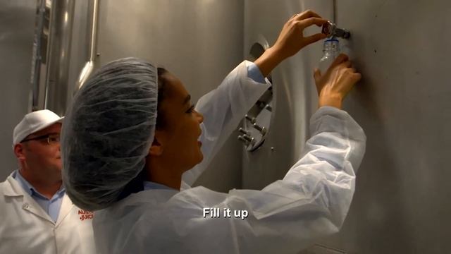 What Makes 'Cloudy' Apple Juice Cloudy? | Food Unwrapped смотреть онлайн