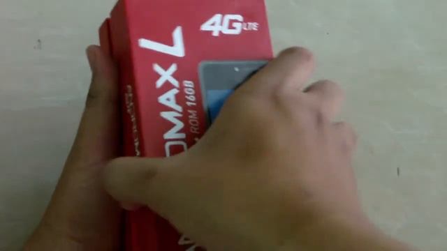 Review: Unboxing Andromax L With Vowifi