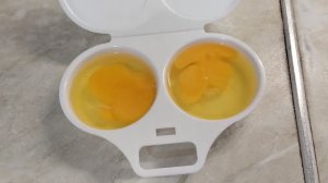 Если яйца взрываются в микроволновке