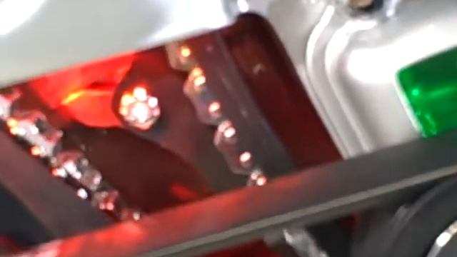 The Pentastar V-6 Engine at the 2010 New York Auto Show (2 of 2) смотреть онлайн