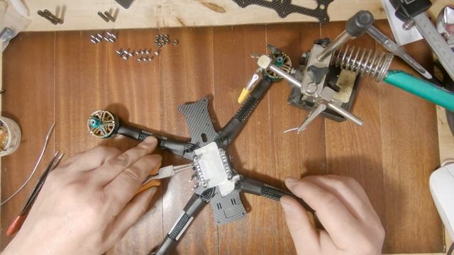 Новый квадрокоптер Горнолет на раме Amaxinno F7L . смотреть онлайн