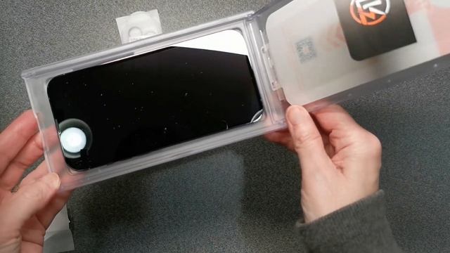LK Auto Dust Eliminator iPhone tempered glass screen protector install demo смотреть онлайн