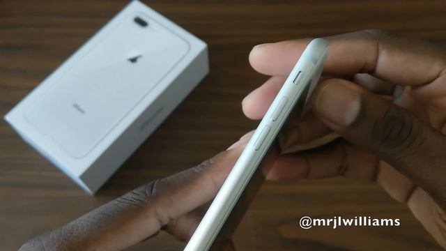 iPhone 8 Plus Unboxing смотреть онлайн